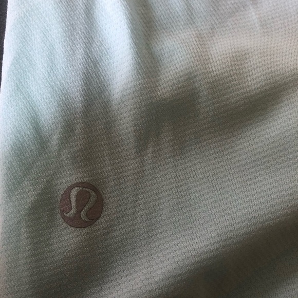 Lululemon Athletica Drawstring Flow Y Tank   Size 8 Mint Green Active Yoga - Picture 5 of 5